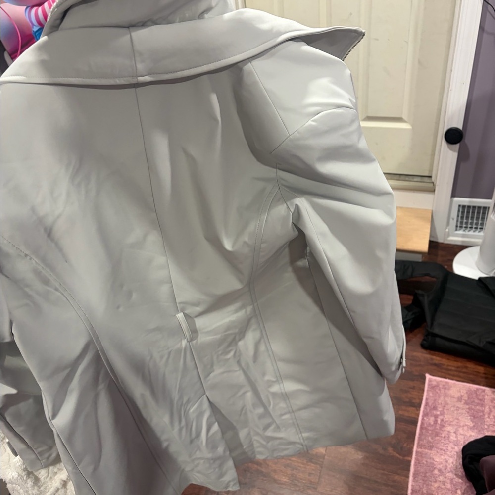 Women's Gray Jacket